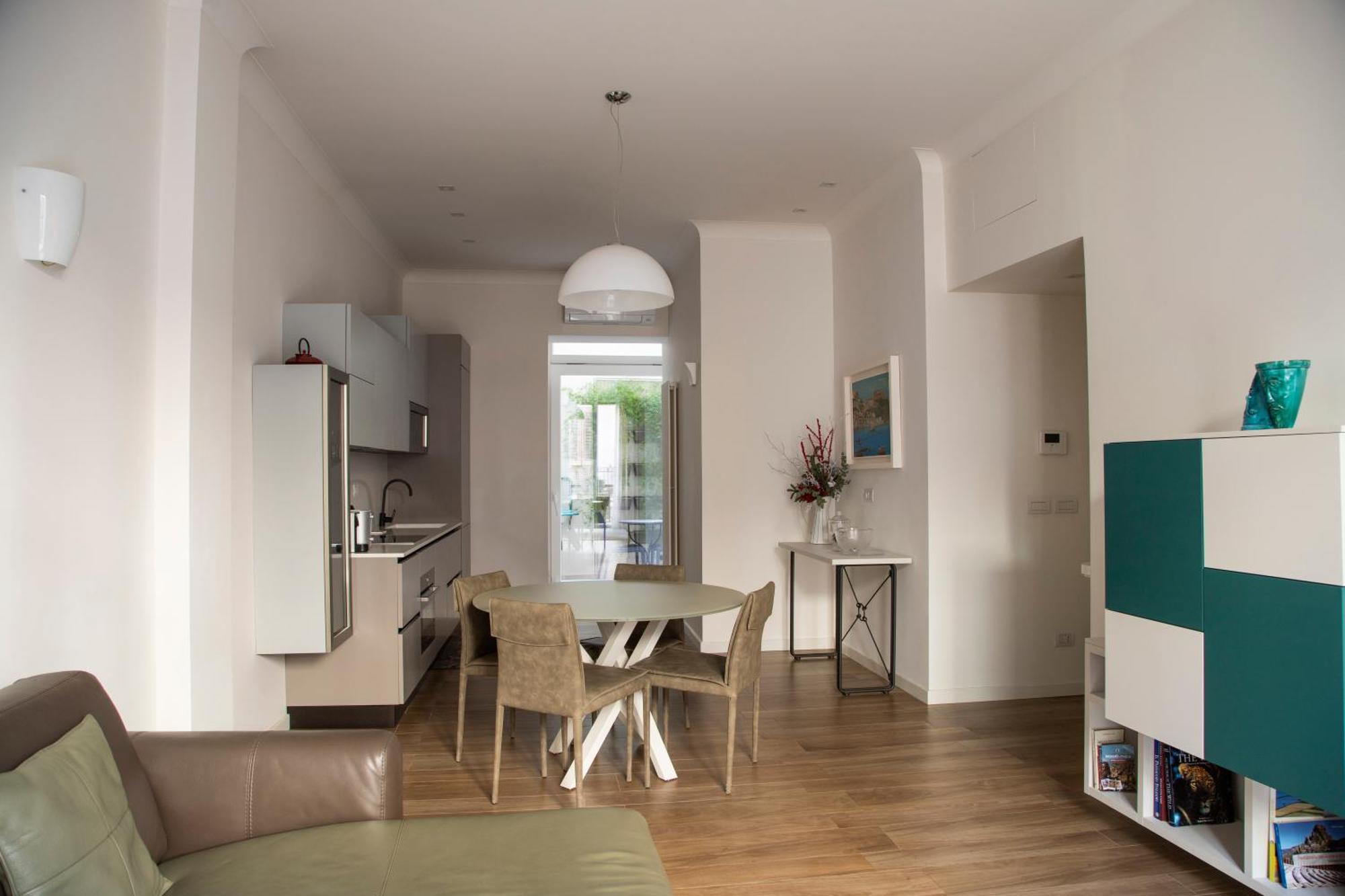 La Casa Di Nausicaa - Aurora Apartment Reggio di Calabria Luaran gambar
